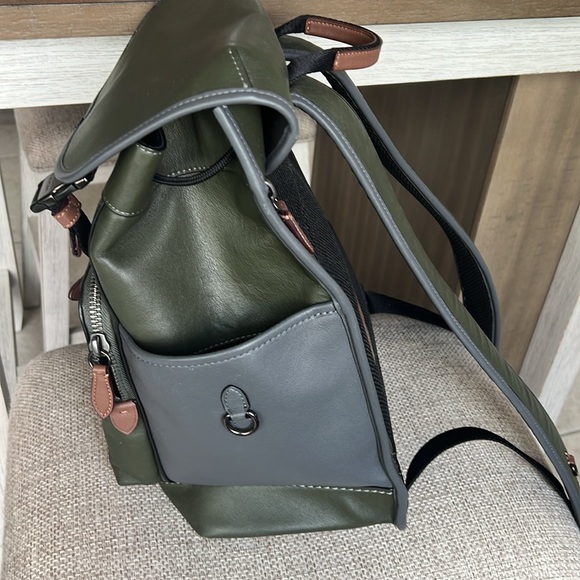 Coach Leatherware Backpack - Picture 2 of 7